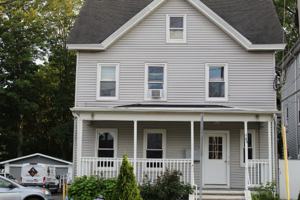 featured image of 189 Irving St #4