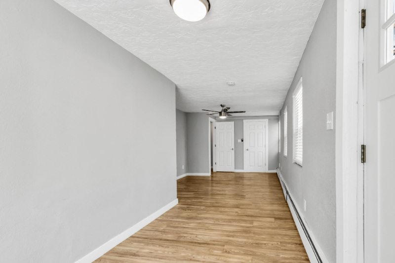 825 12th St #5 - Photo 7 of 13