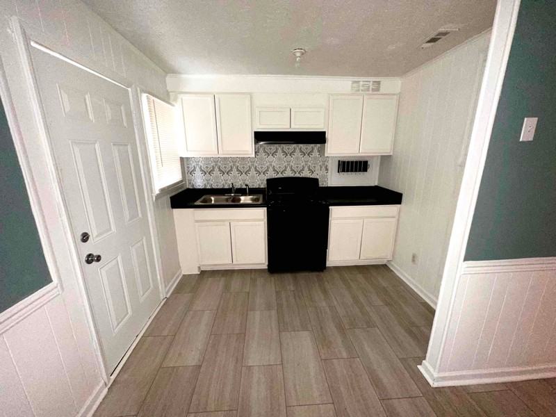 314 Arnold Blvd - Photo 4 of 25
