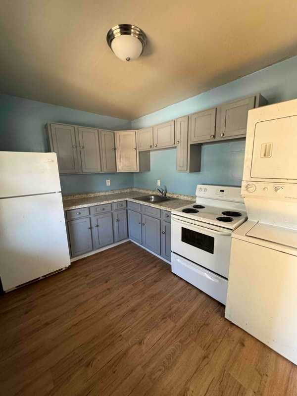 1240 Redding Rd #9 - Photo 3 of 8