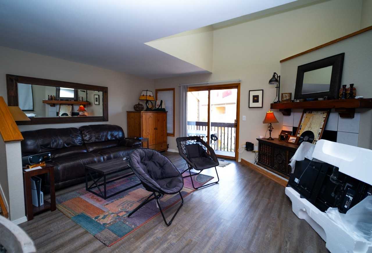 2829 Springdale Ln - Photo 6 of 9