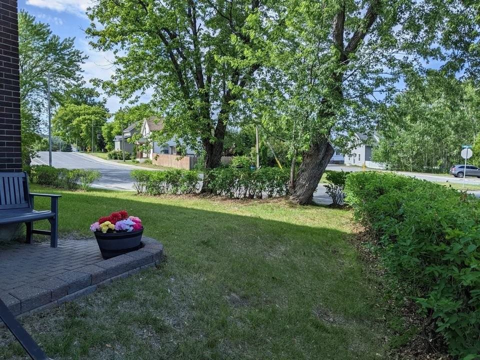 74 Balsam Street - Photo 4 of 5