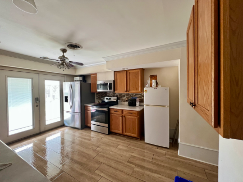 211 Arricola Ave - Photo 4 of 19