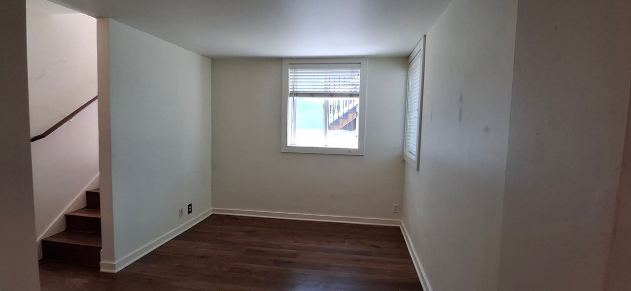 9013 16th Ave Sw #8 - Photo 6 of 17