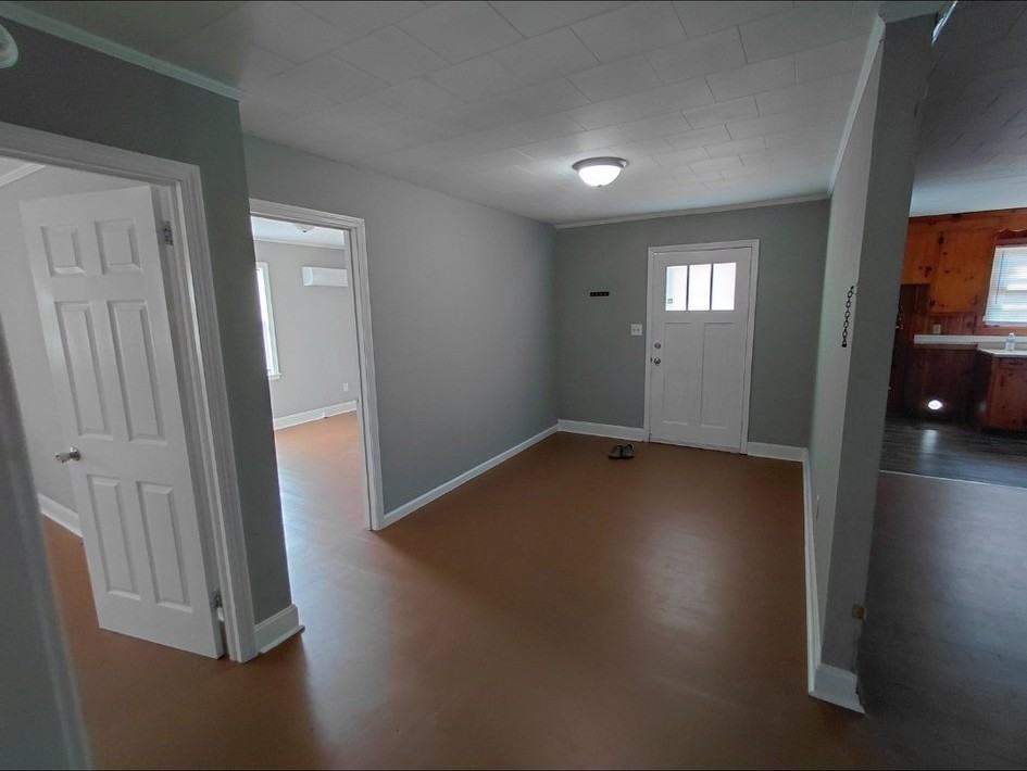 916 Northside Dr - Photo 6 of 19