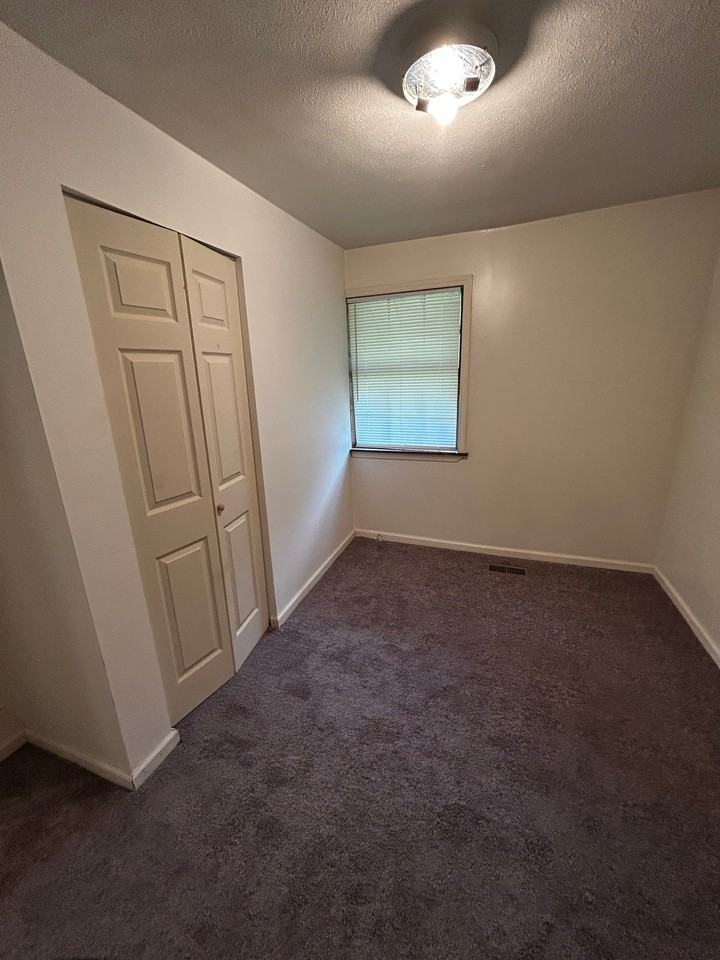7370 E Dupont Ave - Photo 7 of 21