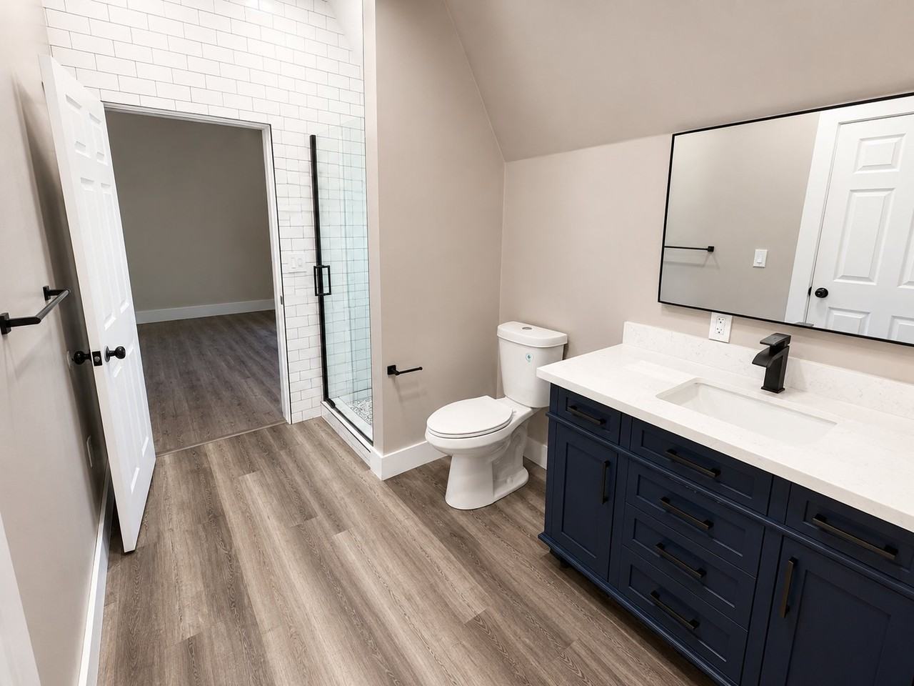 321 S Orange Ave #C - Photo 7 of 12
