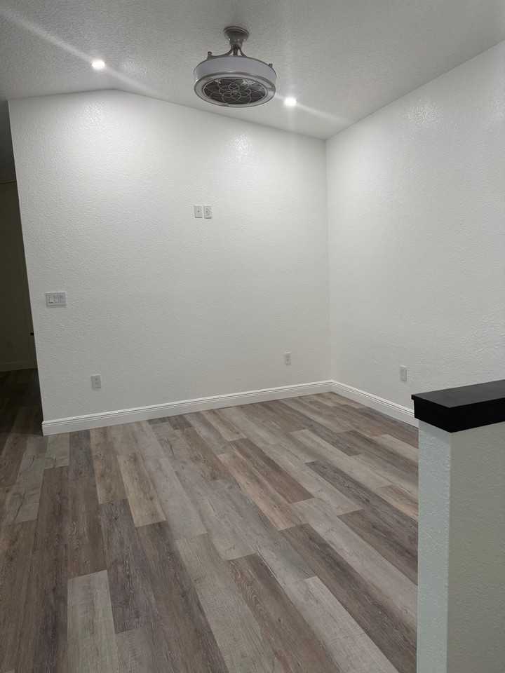 134 Jackson St - Photo 3 of 20