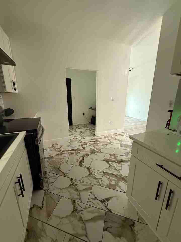 134 Jackson St - Photo 5 of 20