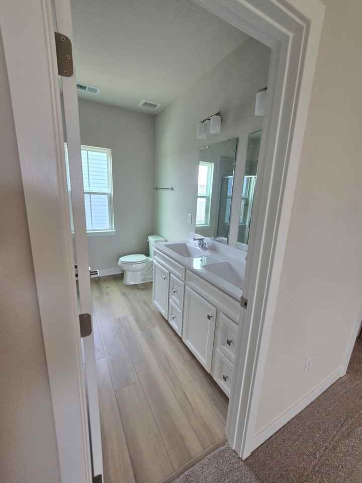 120 Ryker Rd W - Photo 5 of 16