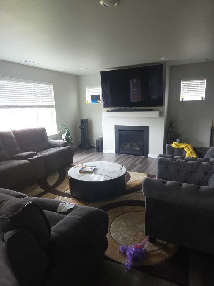 1512 28th St Nw - Photo 4 of 20
