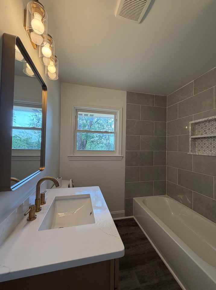 7754 Vista Hills Dr - Photo 6 of 9