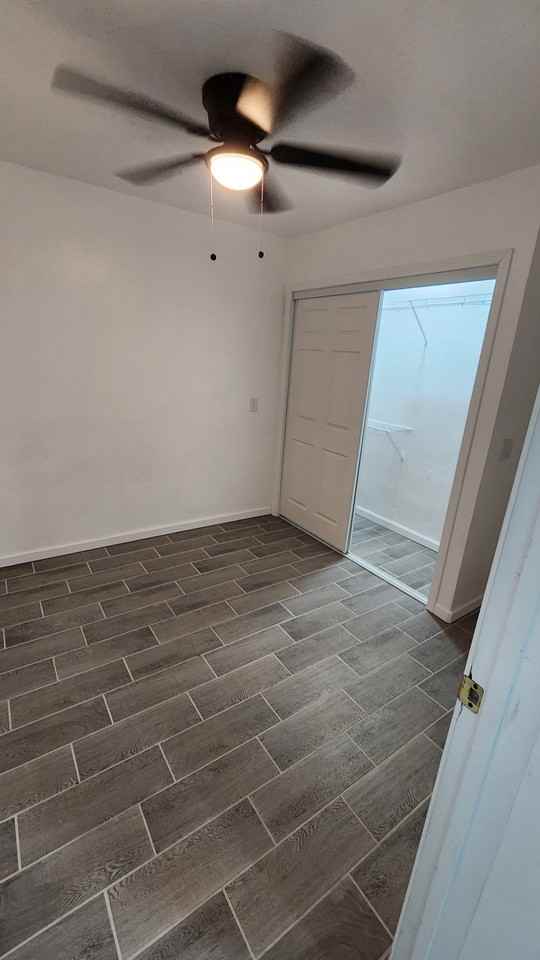 128 S Willow Ave - Photo 4 of 18