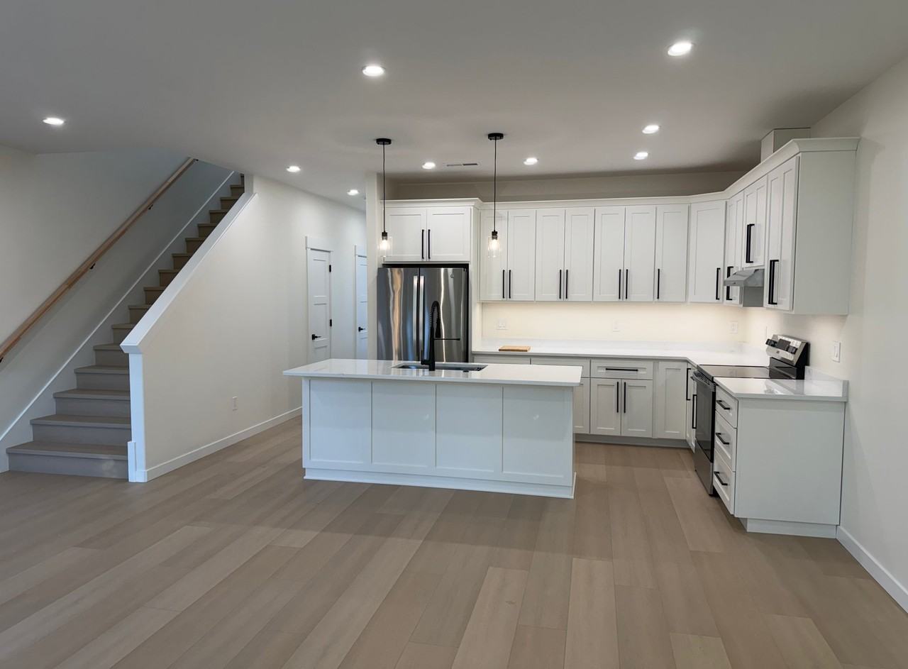 14143 Jacobs Way - Photo 3 of 17