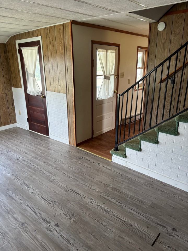 118 North Britain Rd - Photo 2 of 13