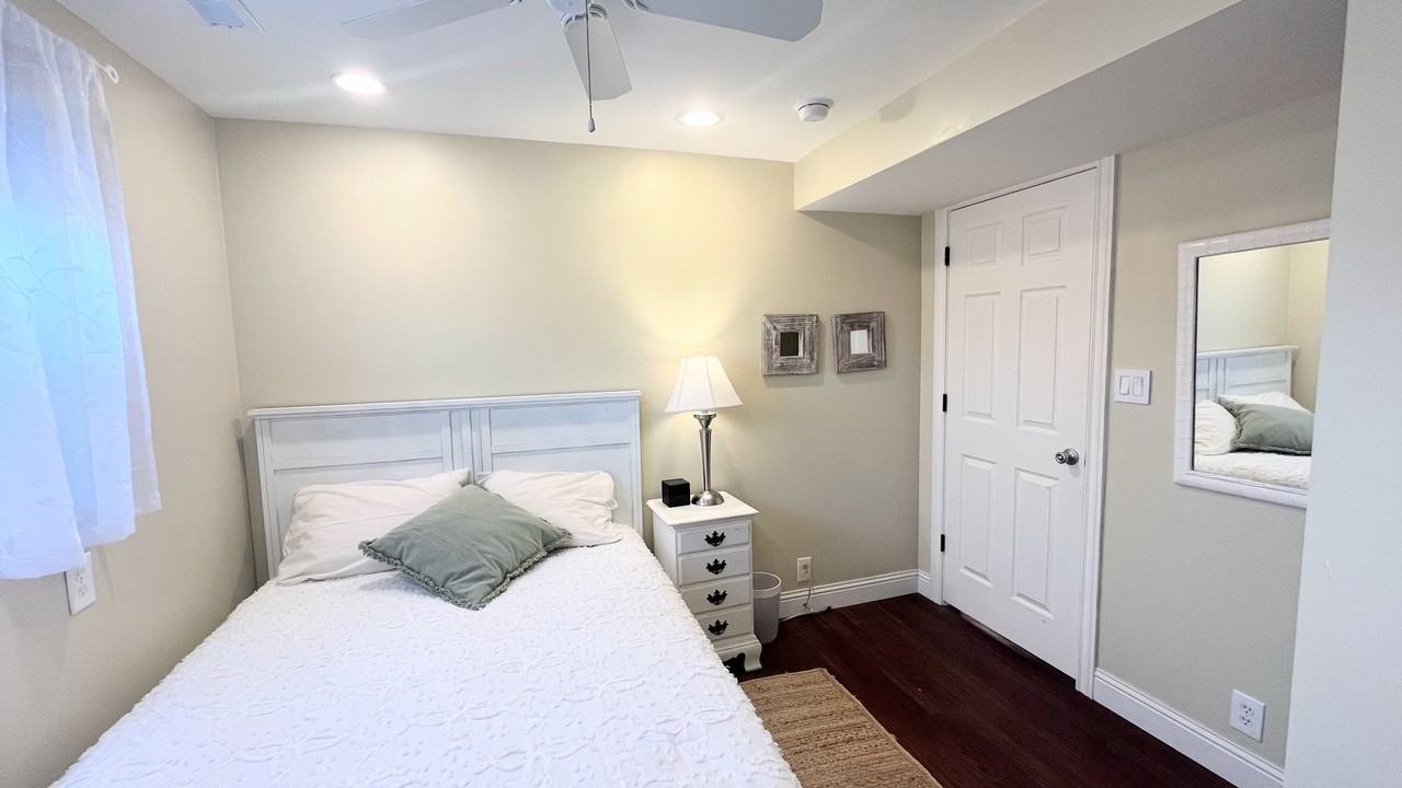 1550 E Ramona Ave - Photo 3 of 17