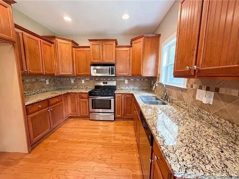 2983 Boulder Walk Ct Se #1 - Photo 4 of 11
