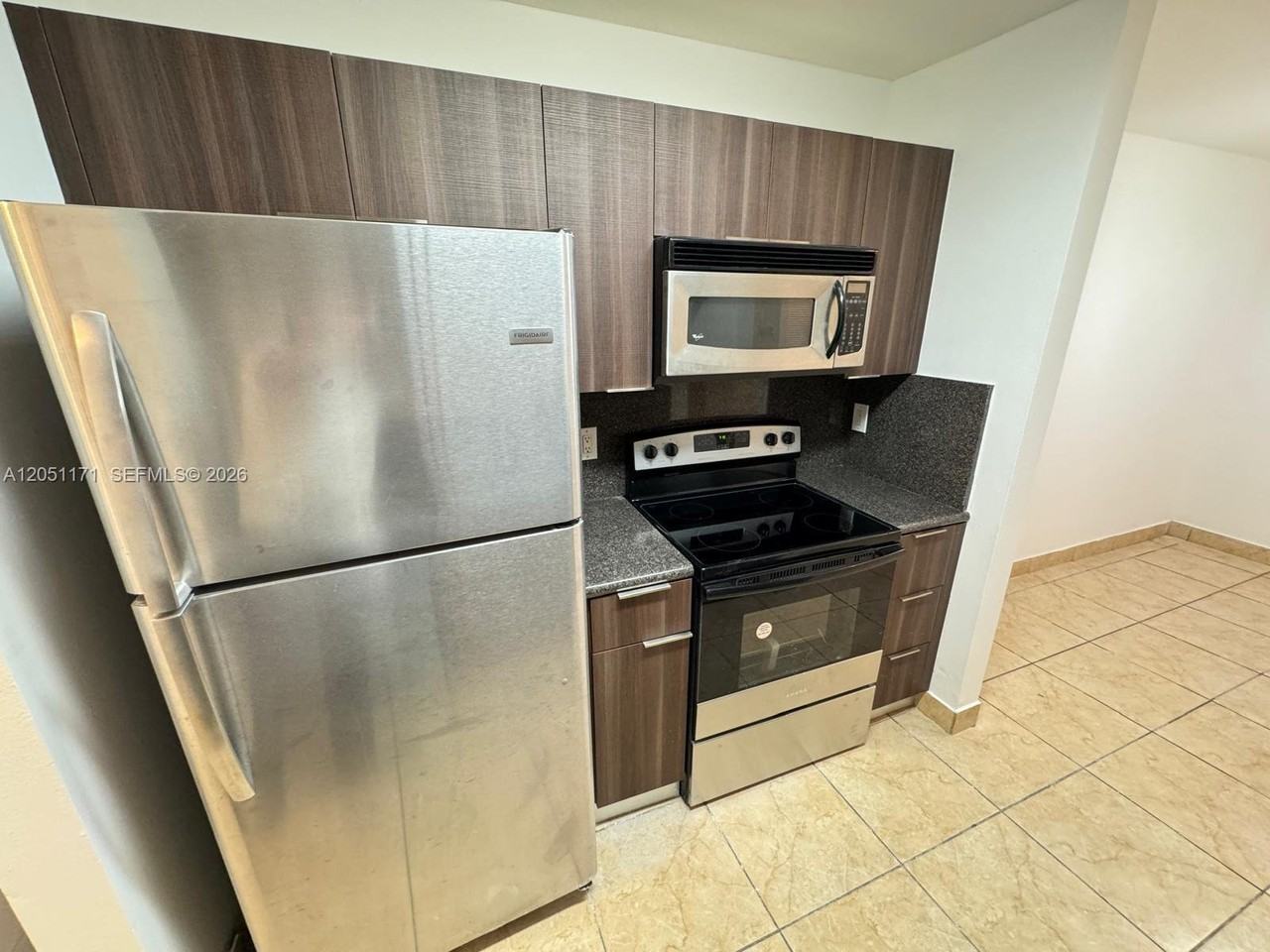 15751 Swter #102 - Photo 2 of 11