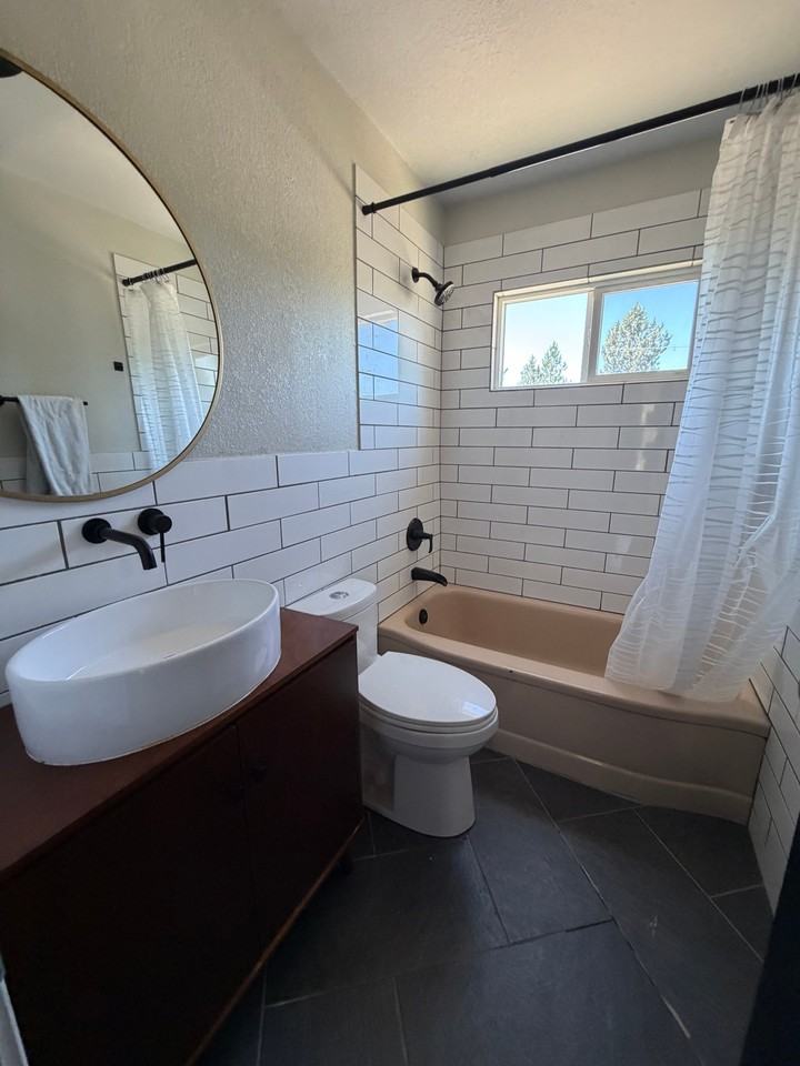 519 W Milwaukee Dr - Photo 6 of 16