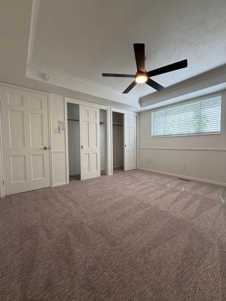 2220 E Murray Holladay Rd #31 - Photo 5 of 11