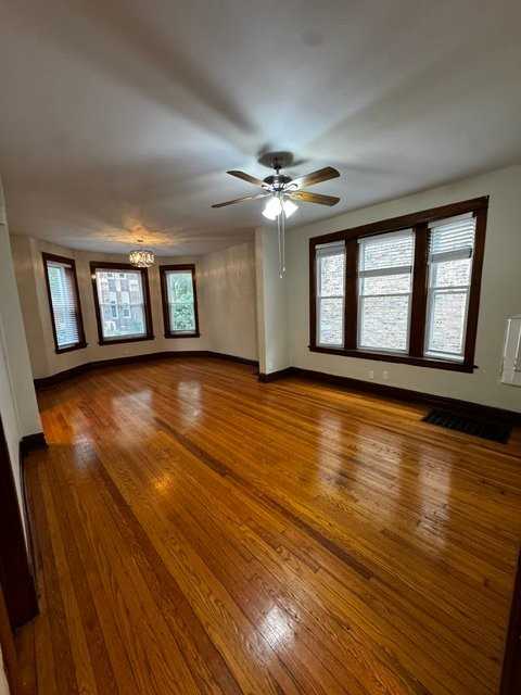 4606 N Saint Louis Ave - Photo 3 of 15