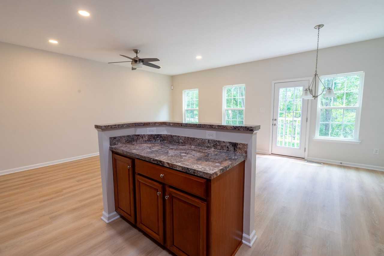 7 Franklin Cir - Photo 6 of 20