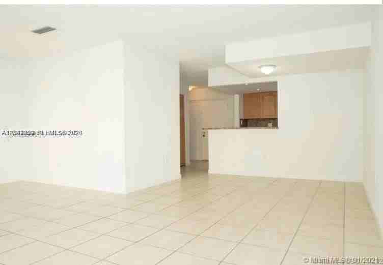 9365 Fontainebleau Blvd #E231 - Photo 2 of 9