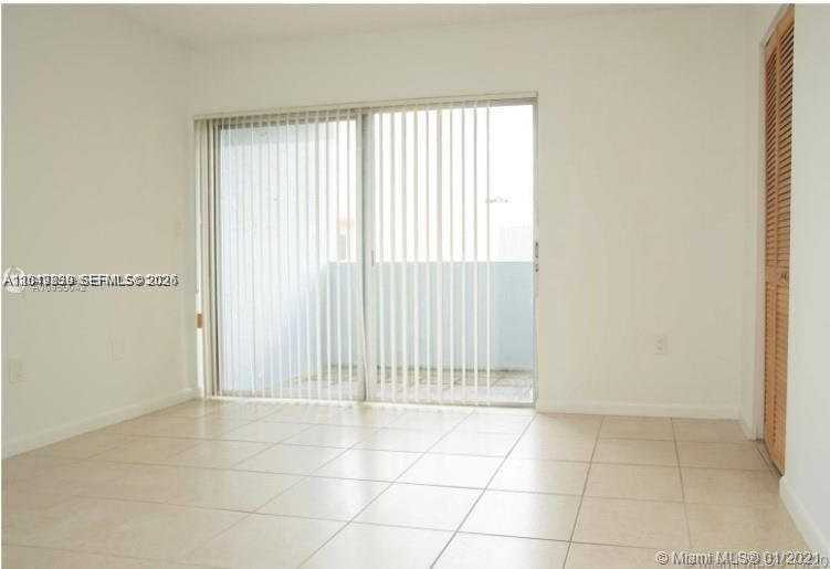 9365 Fontainebleau Blvd #E231 - Photo 6 of 9