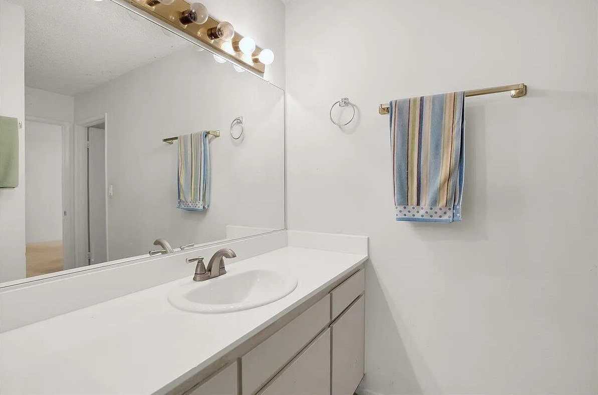 5518 Armitos Ave #81 - Photo 2 of 17