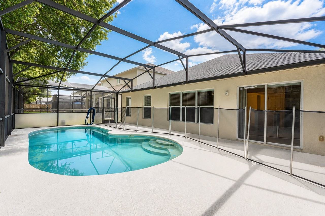 1503 Blue Horizon Dr - Photo 4 of 20