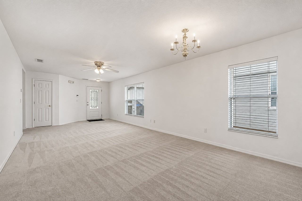 1503 Blue Horizon Dr - Photo 5 of 20