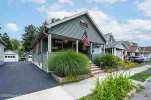 featured image of 117 N Toll St