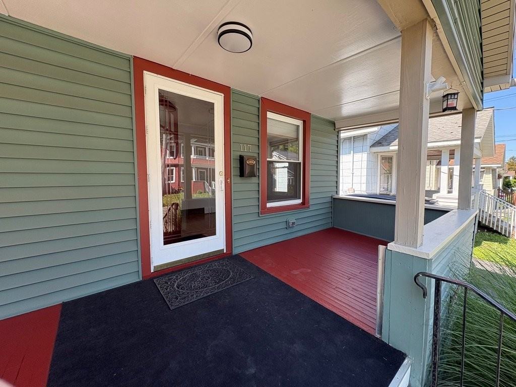 117 N Toll St - Photo 3 of 20