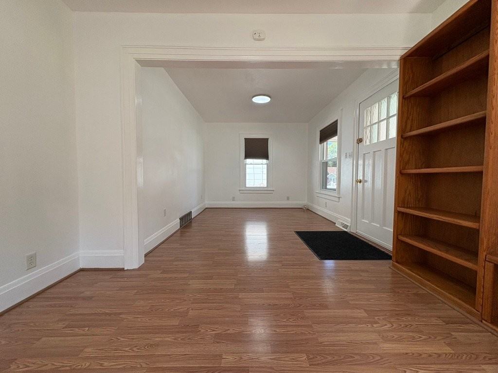 117 N Toll St - Photo 5 of 20