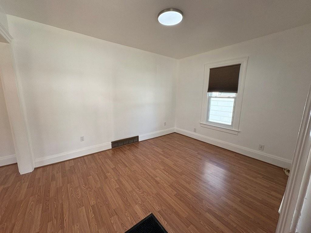 117 N Toll St - Photo 7 of 20