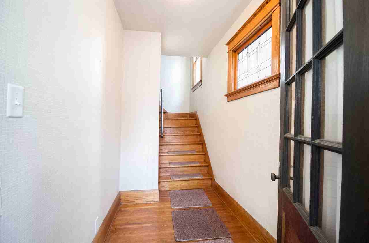 149 University Blvd Lowr - Photo 2 of 17