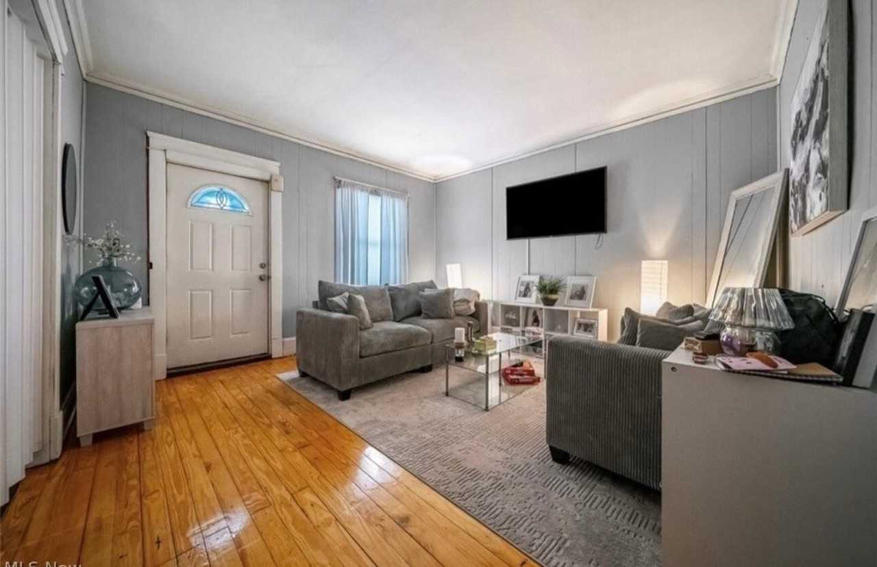 1161 Norwood Rd - Photo 2 of 12