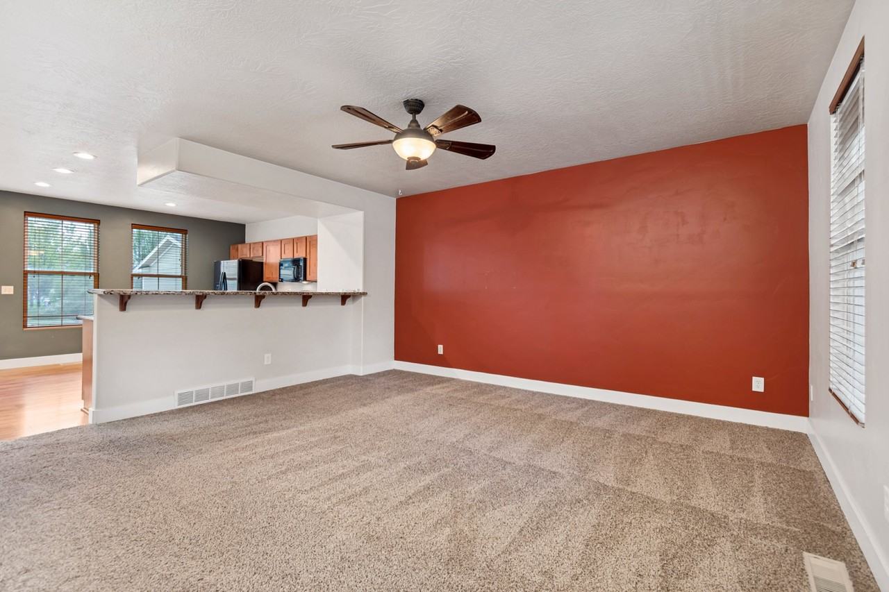 10634 S Topview Rd - Photo 5 of 18