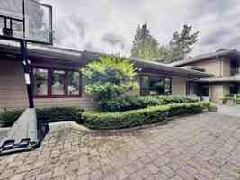 featured image of 2938 Mathers Avenue