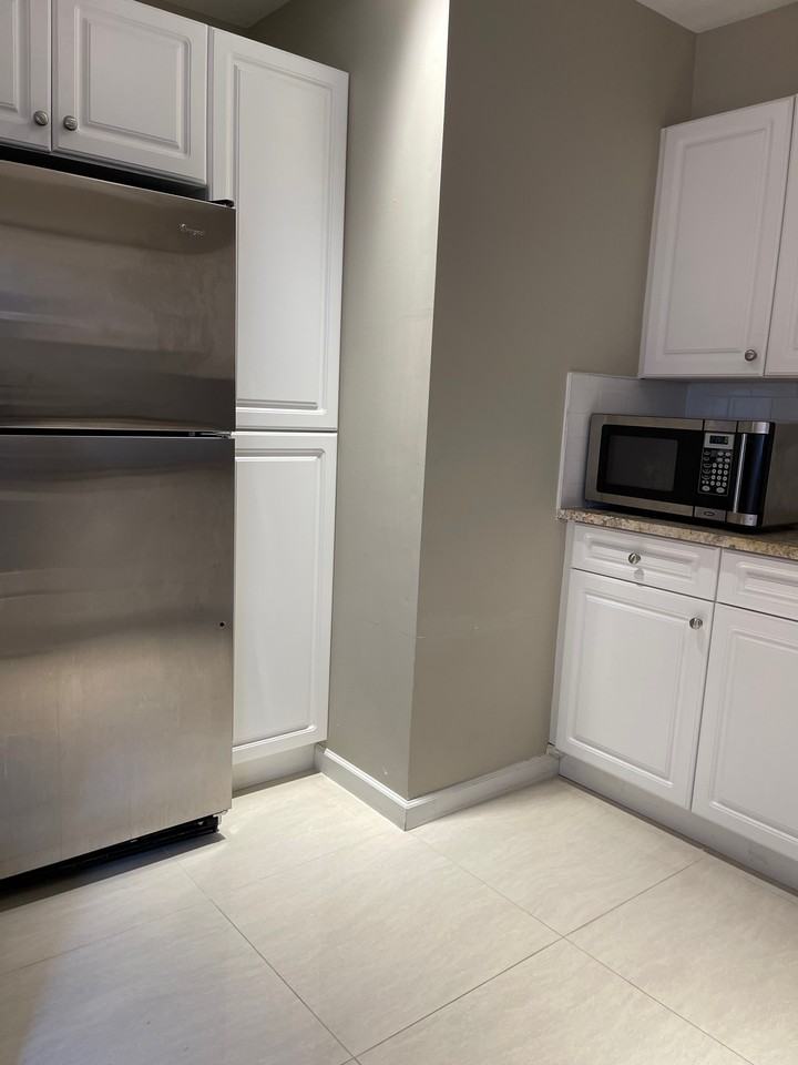 Granville St & W 58th Ave - Photo 2 of 9