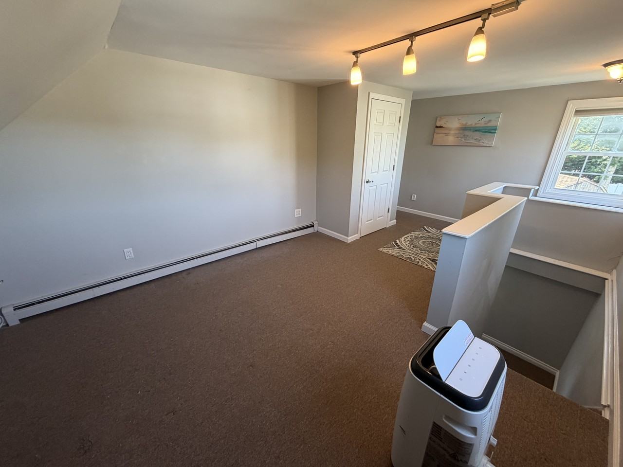 154 Adams Street East - Photo 2 of 6