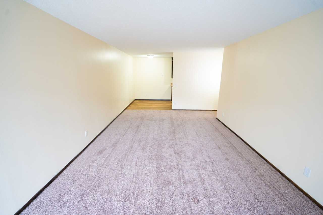 1200 72nd Avenue - Photo 2 of 14