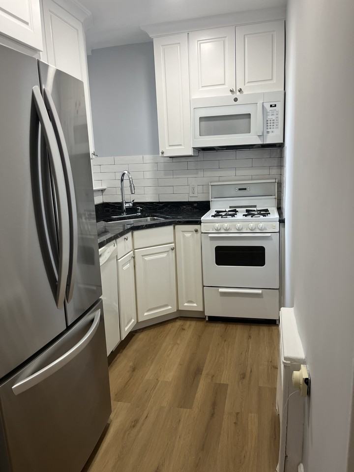 100 Theodore Fremd Ave #A1H - Photo 6 of 16