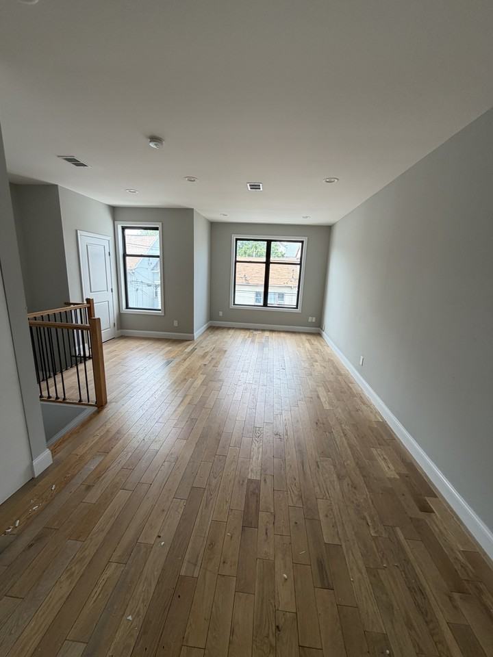491 Summer St #2 - Photo 3 of 8