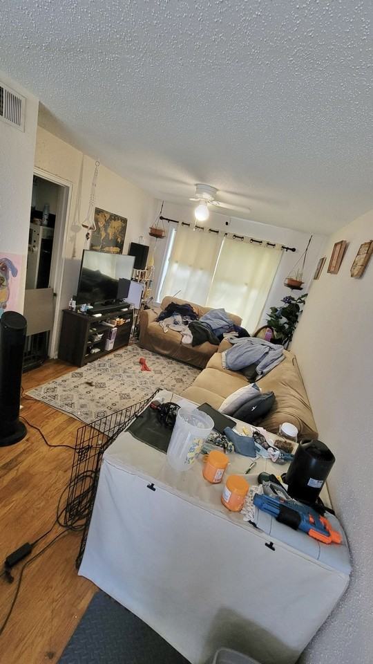 1691 Valley Ave #E - Photo 4 of 7