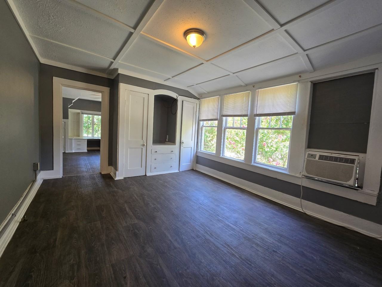 1106 Esplanade St #1 - Photo 6 of 9