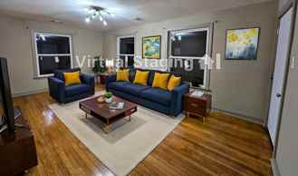 1724 W 19th St - Photo 1 of 1