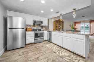 2263 Bancroft Cir N #B - Photo 1 of 1