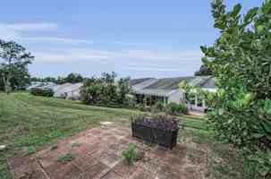 featured image of 2263 Bancroft Cir N #B