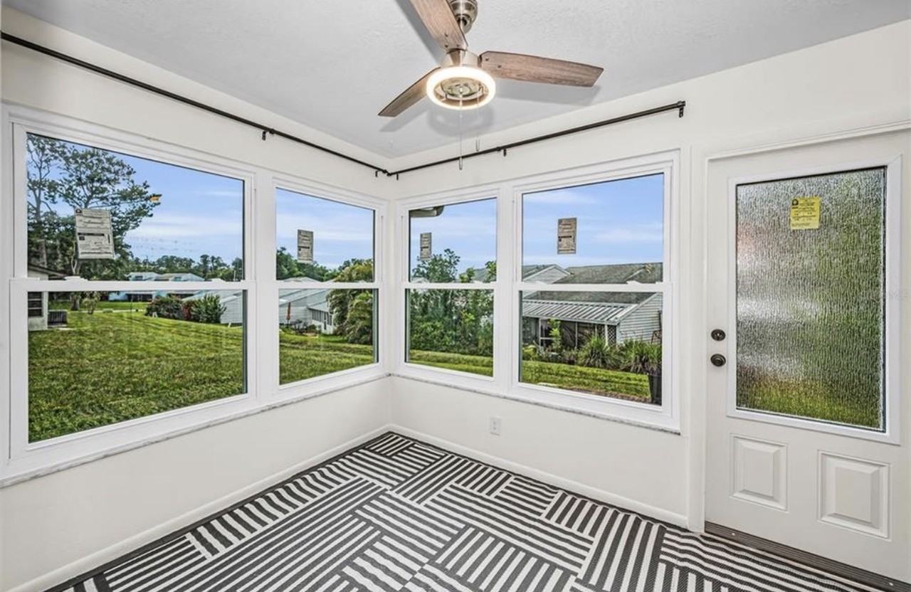 2263 Bancroft Cir N #B - Photo 4 of 18
